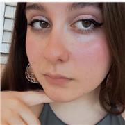 Estudiante universitaria dispuesta a dar clases de castellano, valenciano o inglés